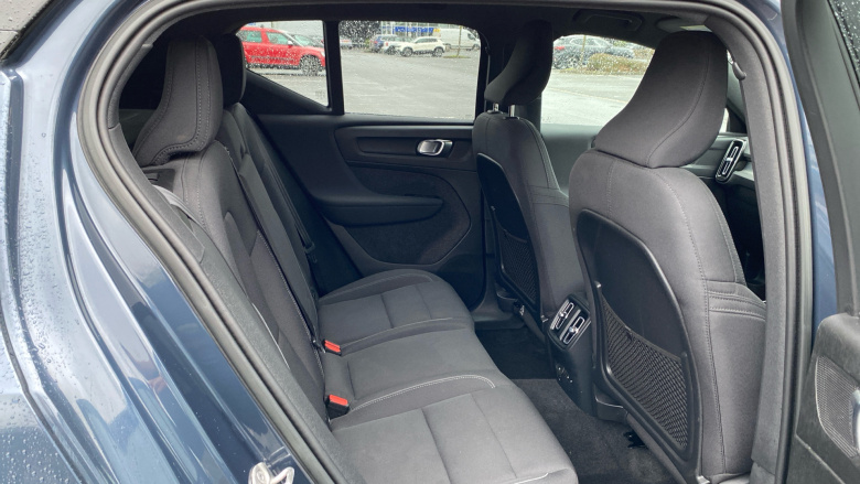 Volvo Xc40 170kW Recharge Plus 69kWh 5dr Auto Electric Estate